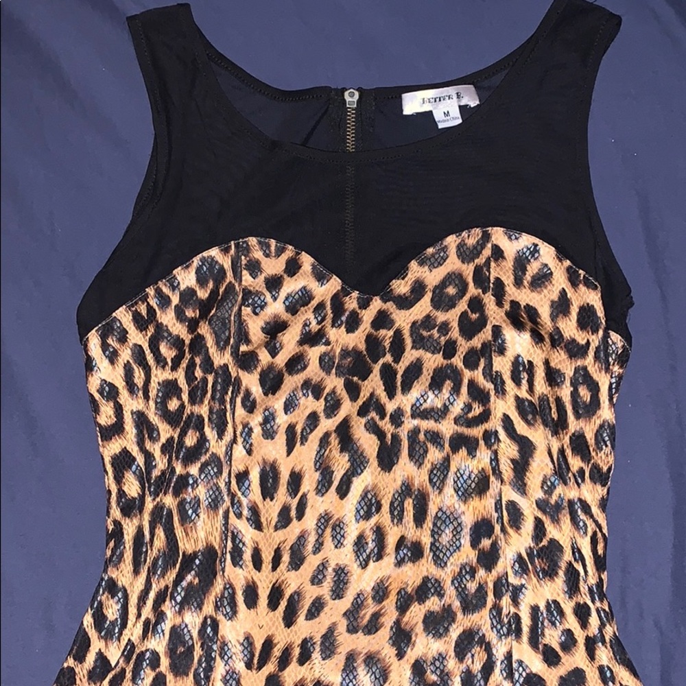Body con Mesh Leopard Dress